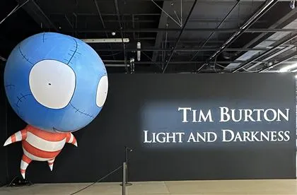 Fine Art ed Echo Labs alla XV Florence Biennale: quando la logistica genera cultura