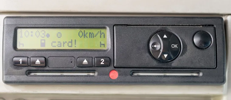 Smart tachograph for heavy vehicles