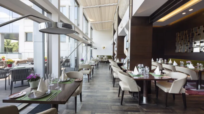 GONDRAND e Vinelli&Scotto - Specializzazione Hotellerie