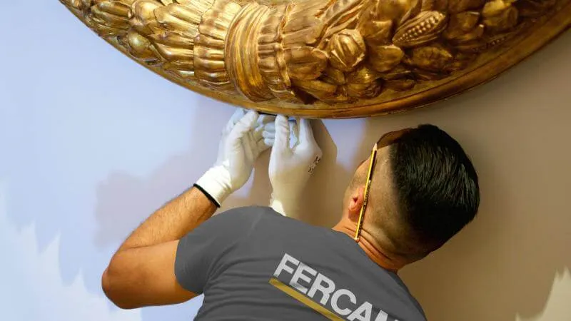 Specialist transports for art, fairs, removals and oversize goods